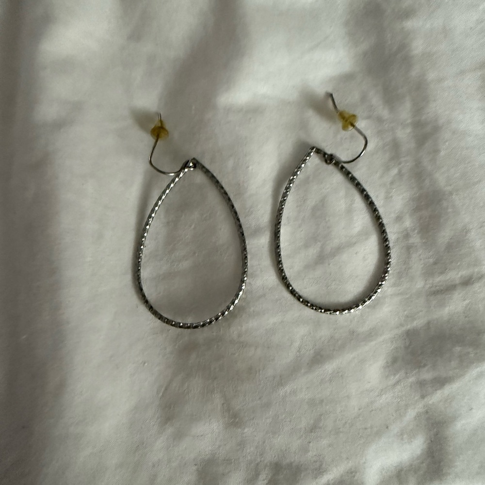 Silver Teardrop Earrings